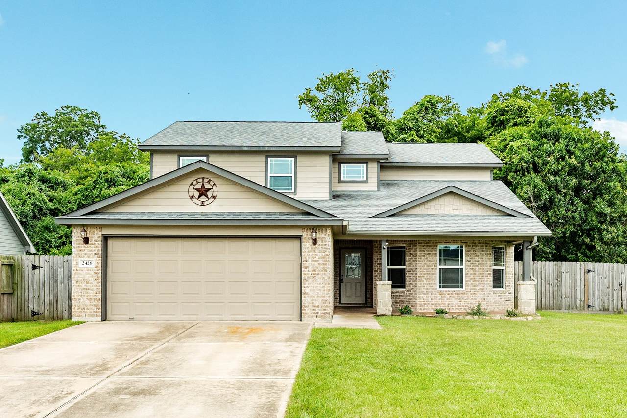 2426 Ridgewood Drive - Photo 1