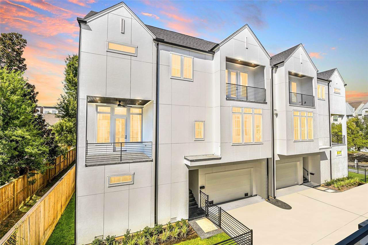 1909 Lauderdale Street - Photo 1