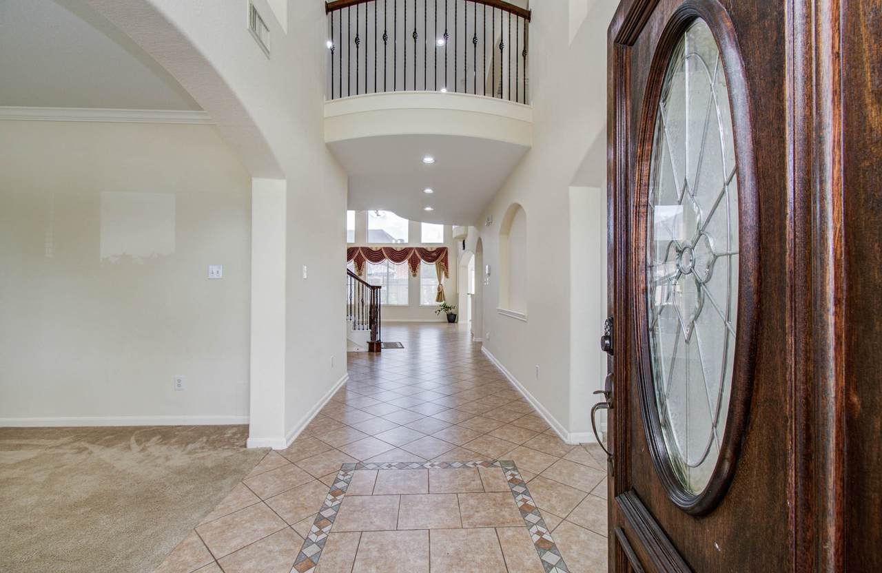 11704 Shoal Landing - Photo 1