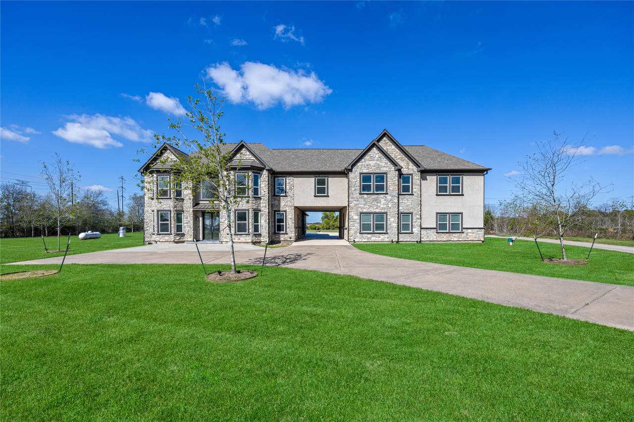 15015 House Road - Photo 1