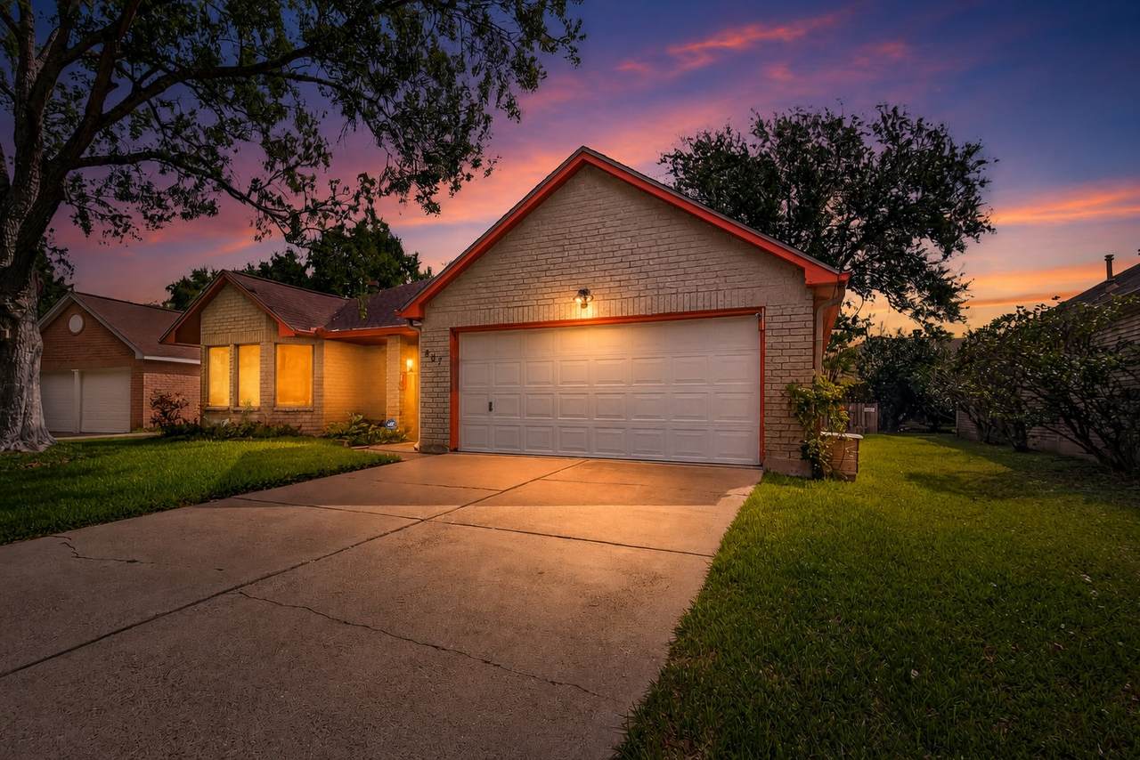 807 Forest Oaks Lane - Photo 1