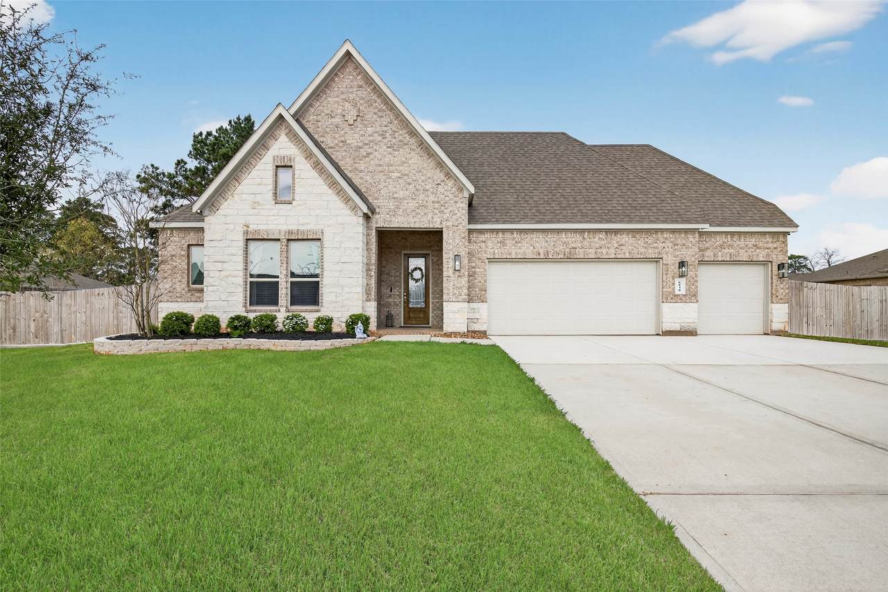 6038 Leeward Island Drive - Photo 1