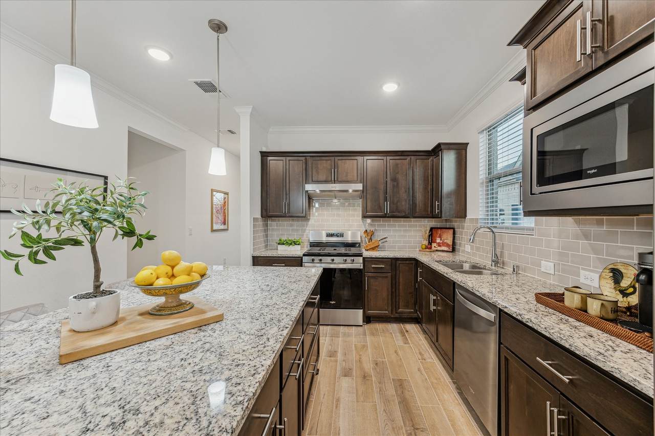 7747 Rolling Stone Drive - Photo 1