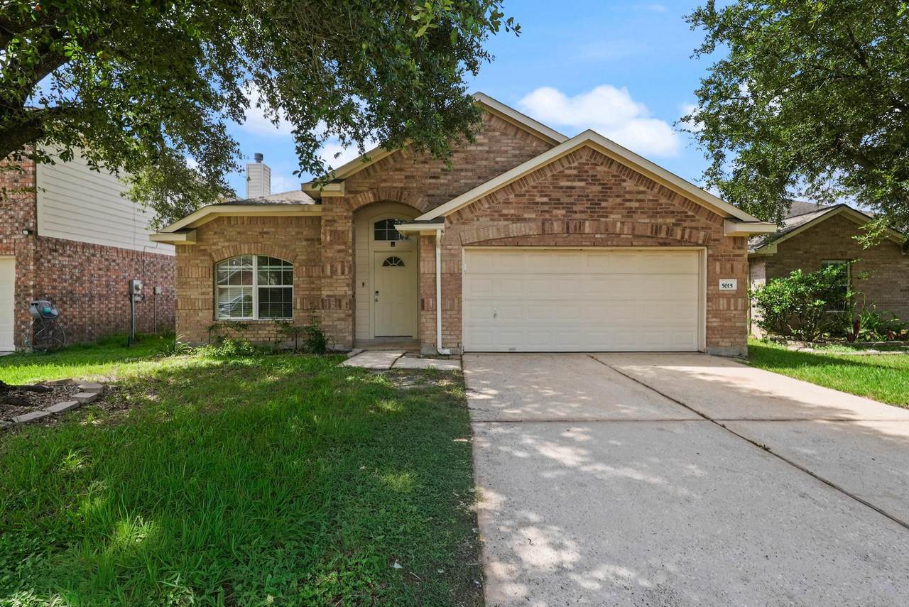 5015 Bridgecrossing Court - Photo 1