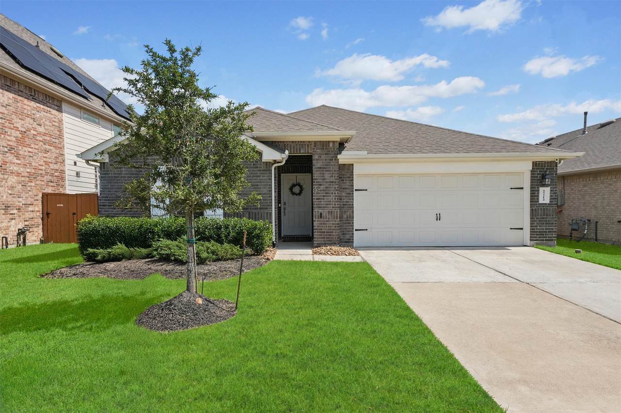 15214 Davan Springs Drive Drive - Photo 1