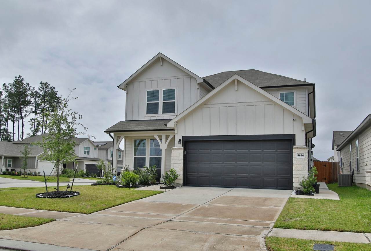 5834 Finely Run St - Photo 1