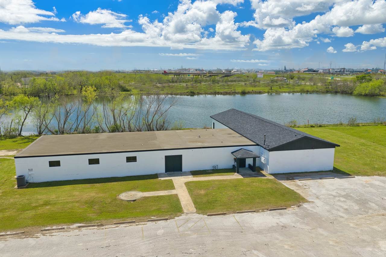 238 Johnson Cook Road - Photo 1