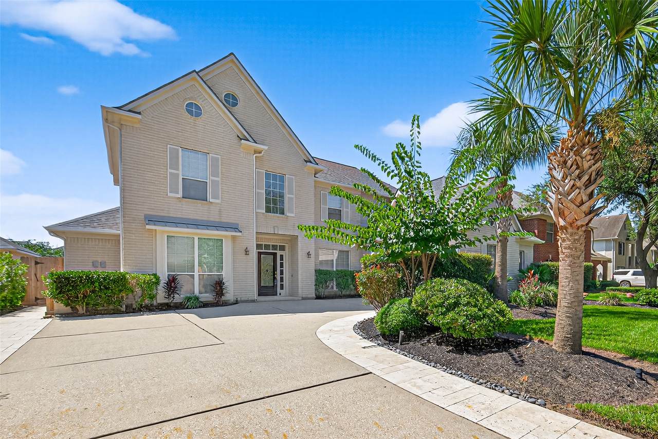 313 Shore Breeze Lane - Photo 1