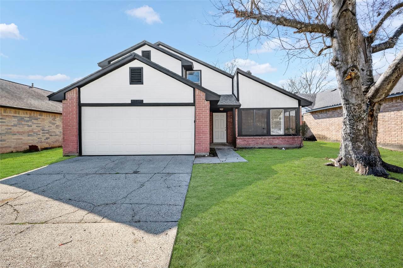 24007 Landing Way Drive - Photo 1