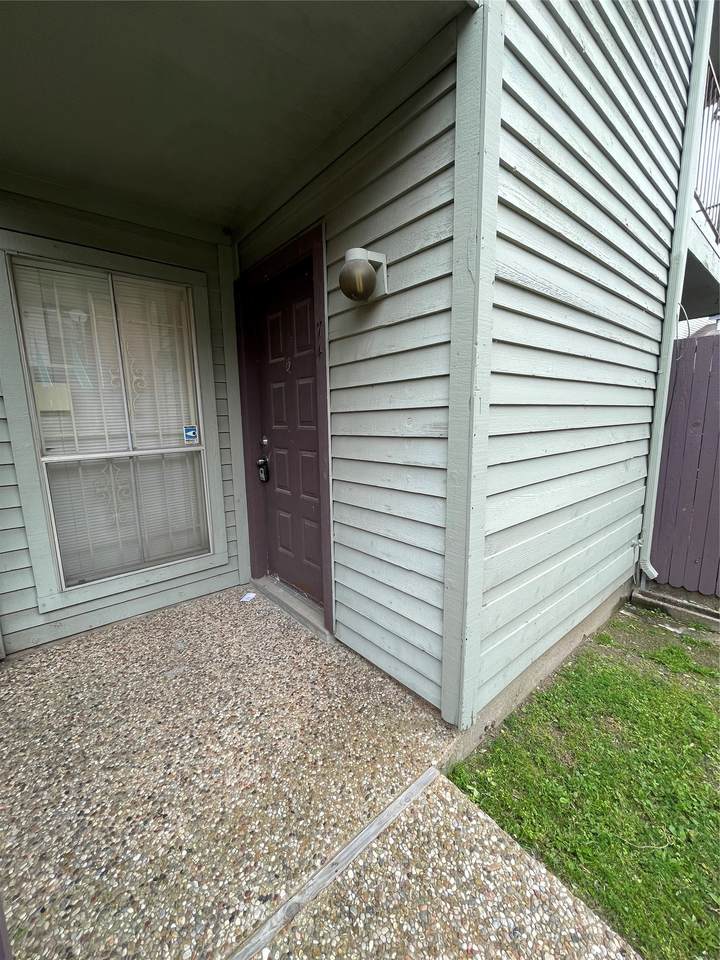 9350 Country Creek Drive - Photo 1