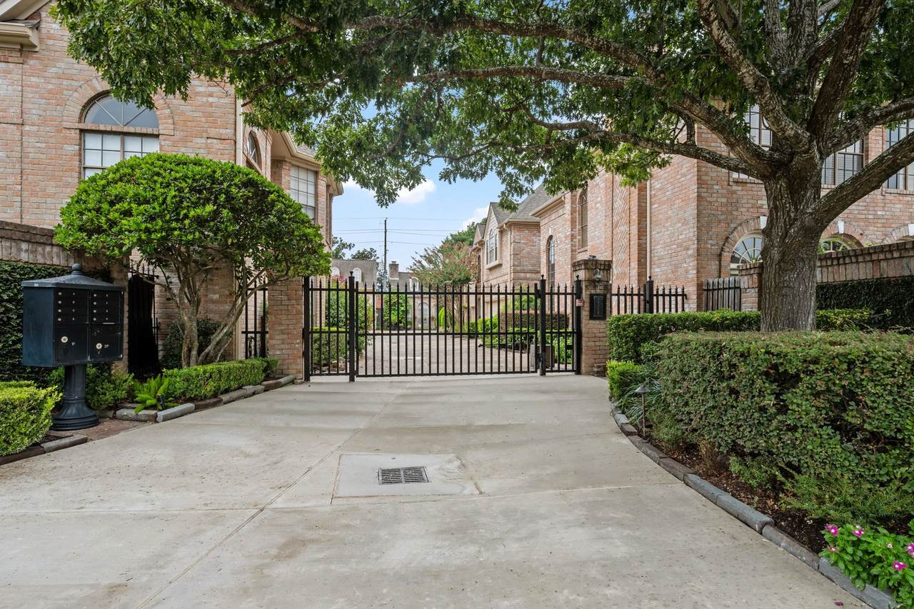 2514 Potomac Drive - Photo 1
