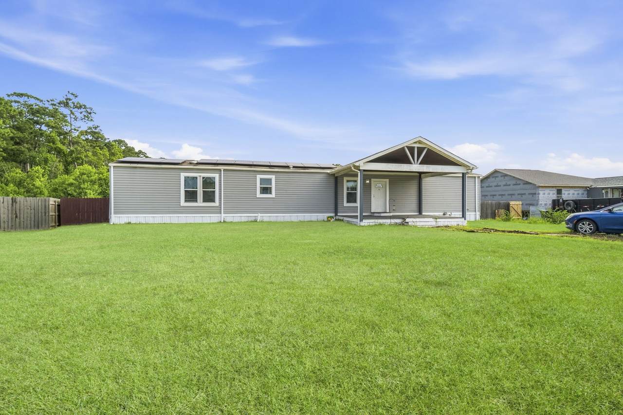 17439 Virginia City Drive - Photo 1