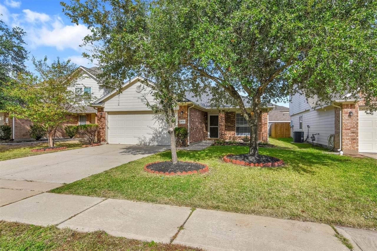 4034 Falvel Shadow Creek Drive - Photo 1