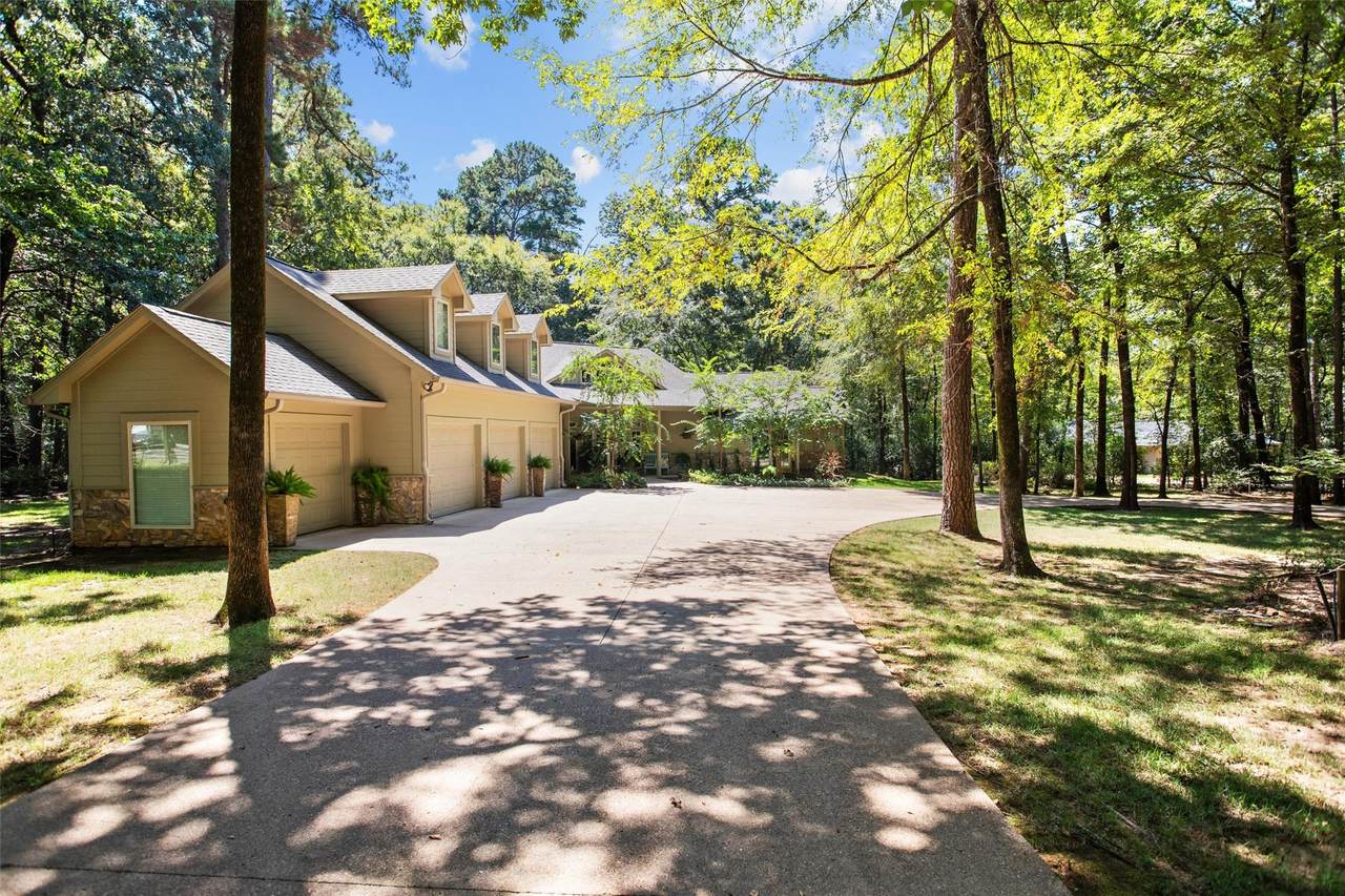 149 Redbud Circle - Photo 1