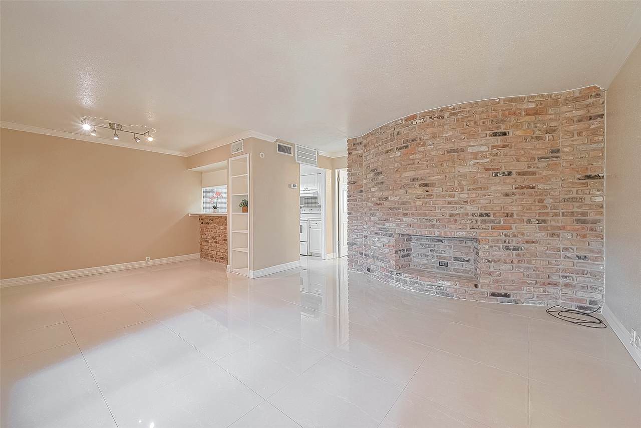 https://bt-photos.global.ssl.fastly.net/harmls/1280_boomver_1_48680858-2.jpg