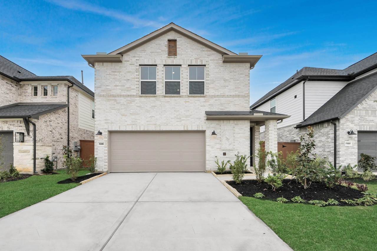 7319 Blue Gentiana Lane - Photo 1