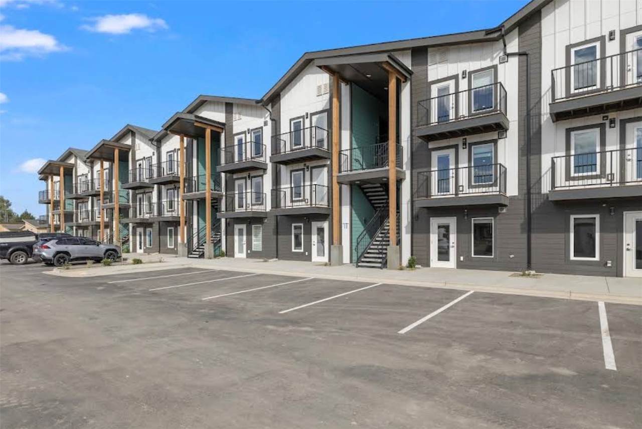 https://bt-photos.global.ssl.fastly.net/harmls/1280_boomver_1_48855939-2.jpg