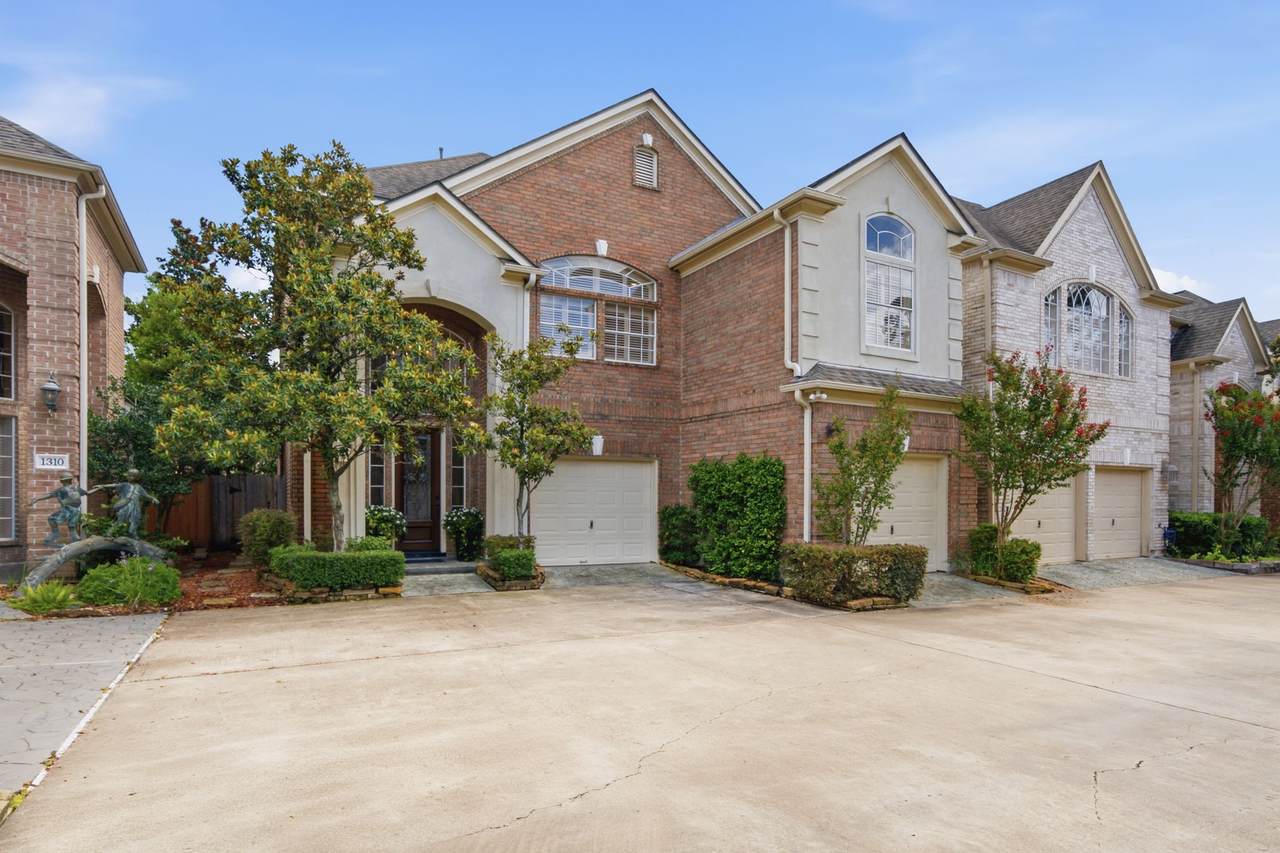 1308 Whispering Pines Drive - Photo 1