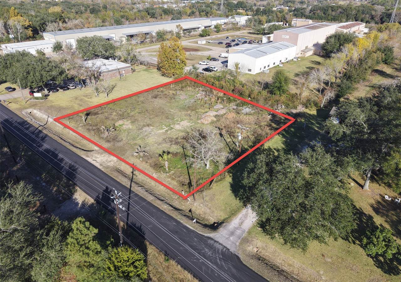 2423 Roy Road - Photo 1
