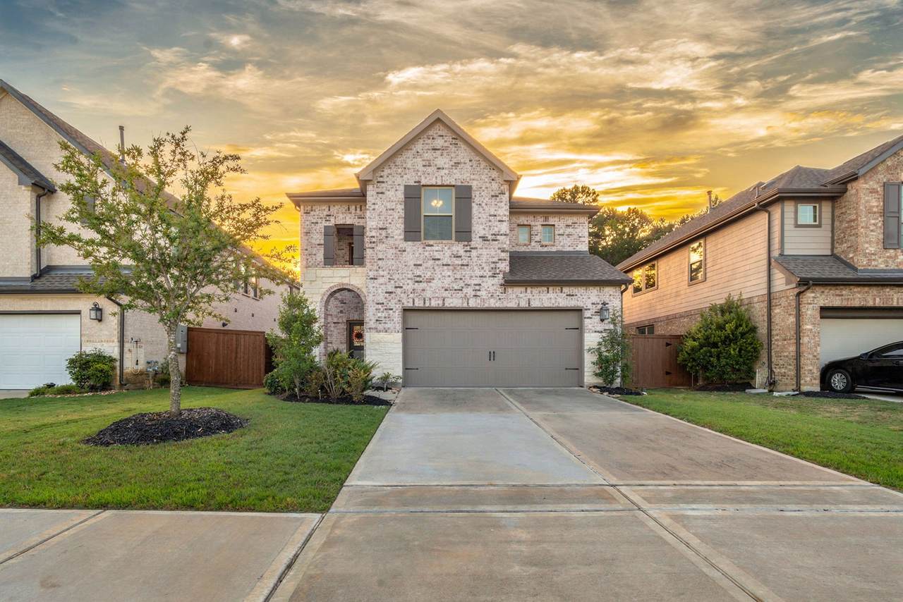 7111 Winterberry Glen Lane - Photo 1