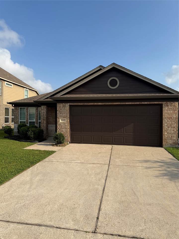 2227 Sanders Brook Drive - Photo 1