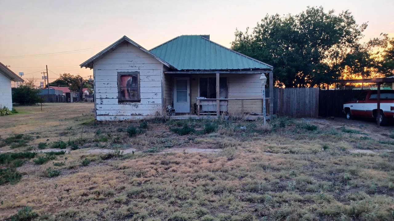125 Farmer Avenue - Photo 1