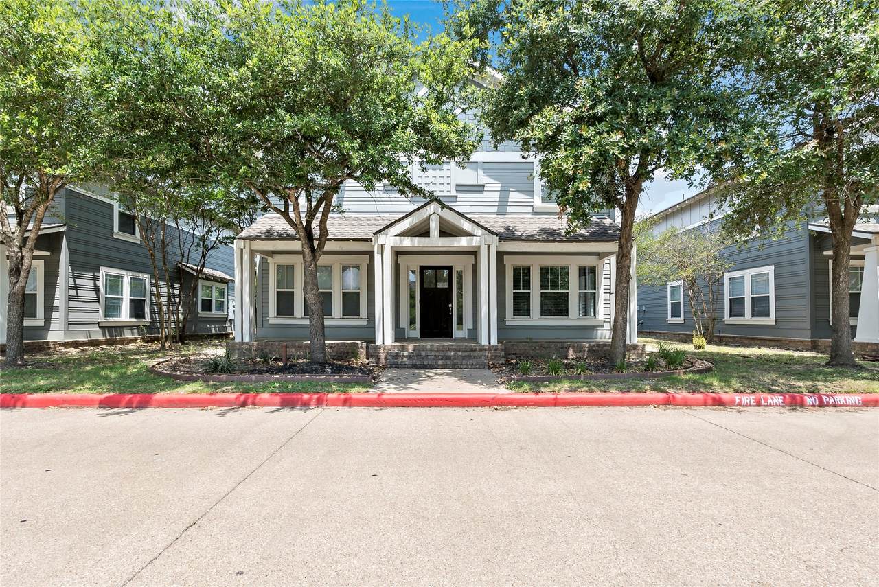 1725 Harvey Mitchell Parkway - Photo 1