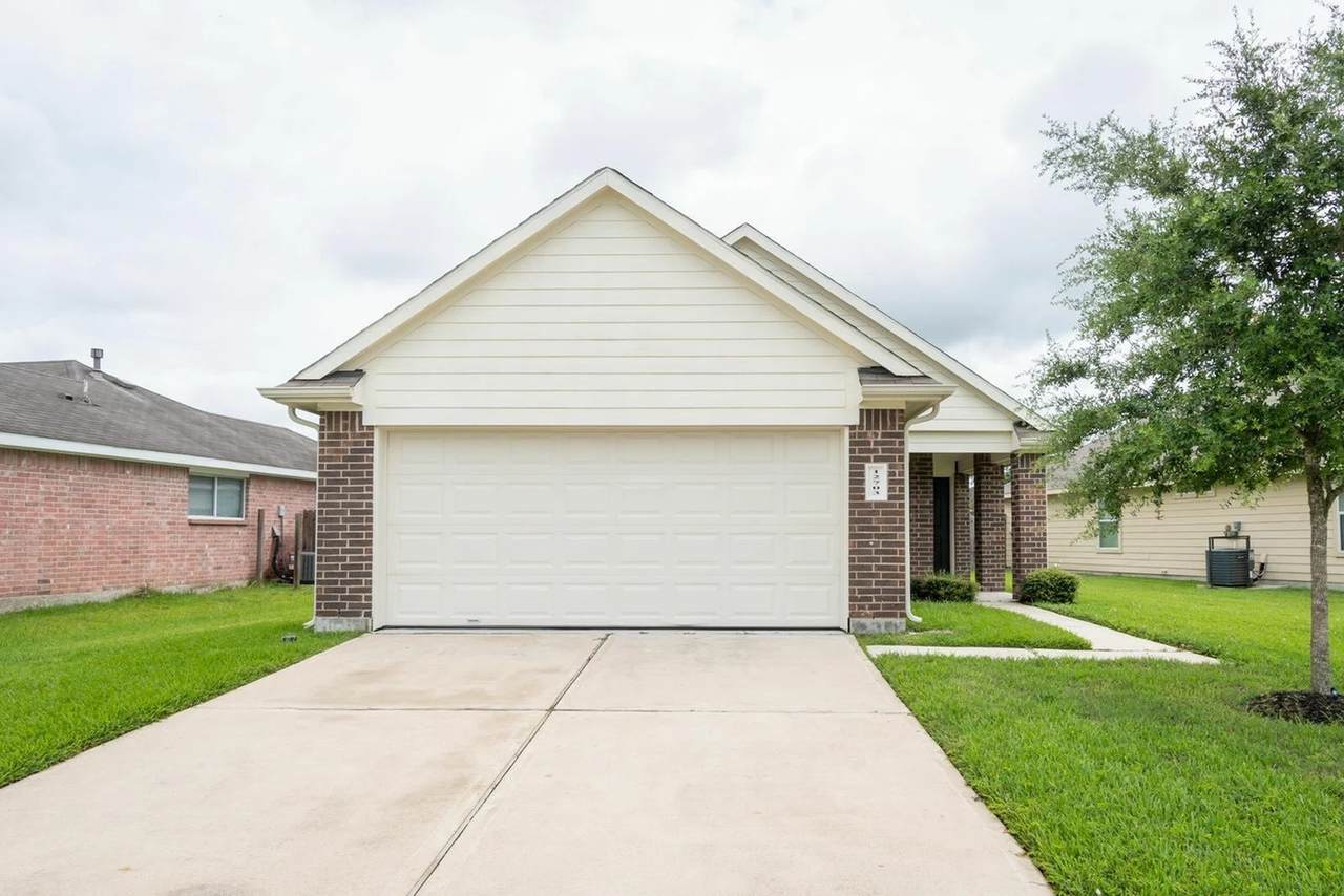 12703 Rio Nueces Lane - Photo 1