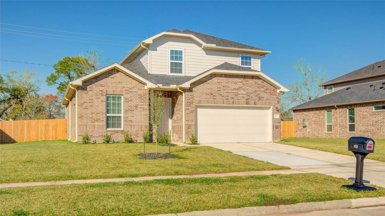 412 Magnolia Street - Photo 1