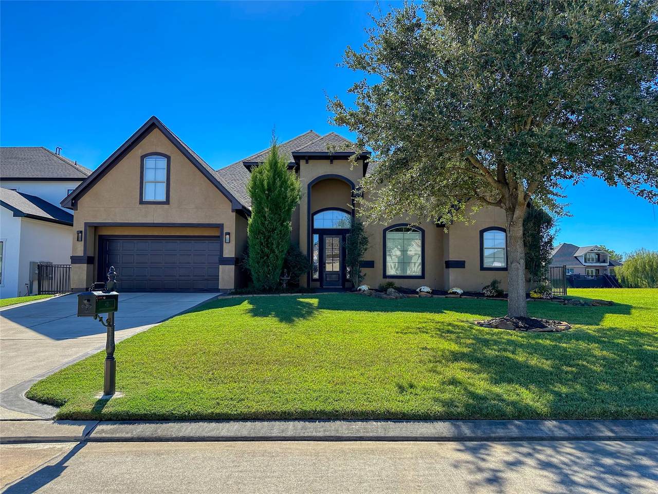 12571 St Ann Court - Photo 1