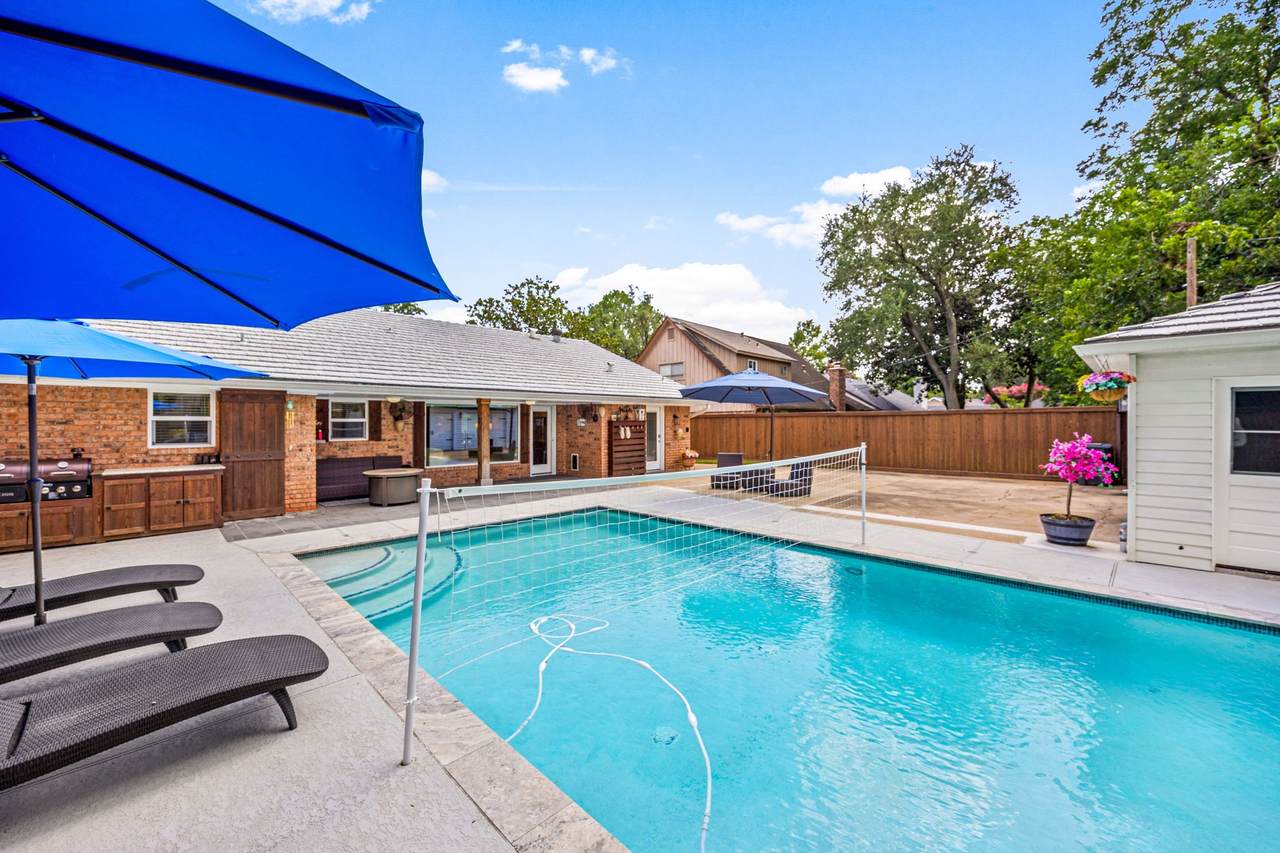 142 Bluebonnet Street - Photo 1