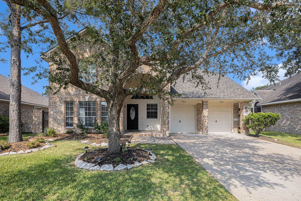 3603 Beacon Hill Drive - Photo 1
