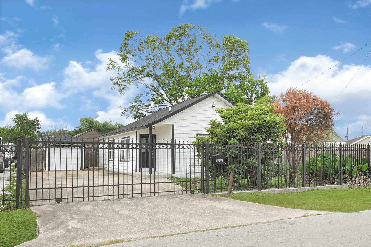 8005 Wiggins Street - Photo 1