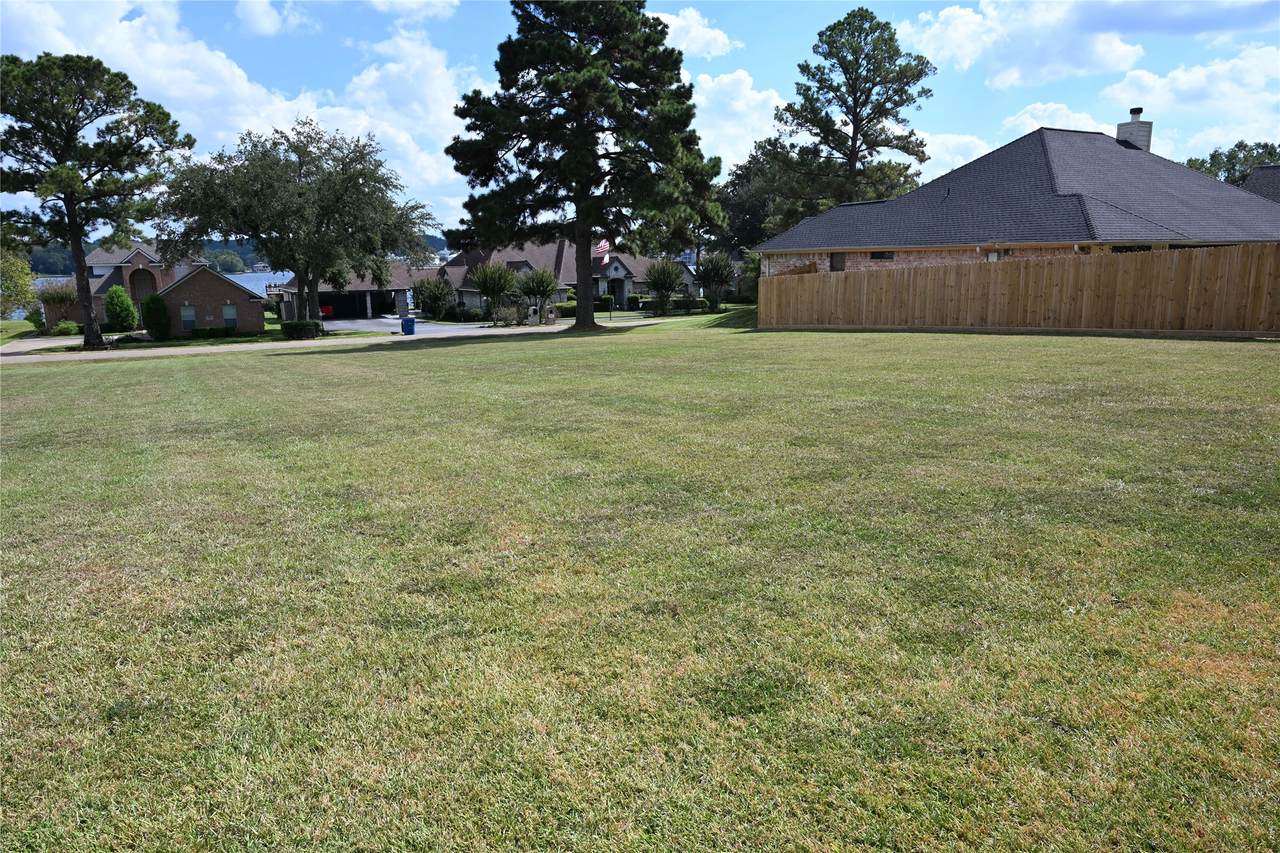 00 East Shore Drive - Photo 1