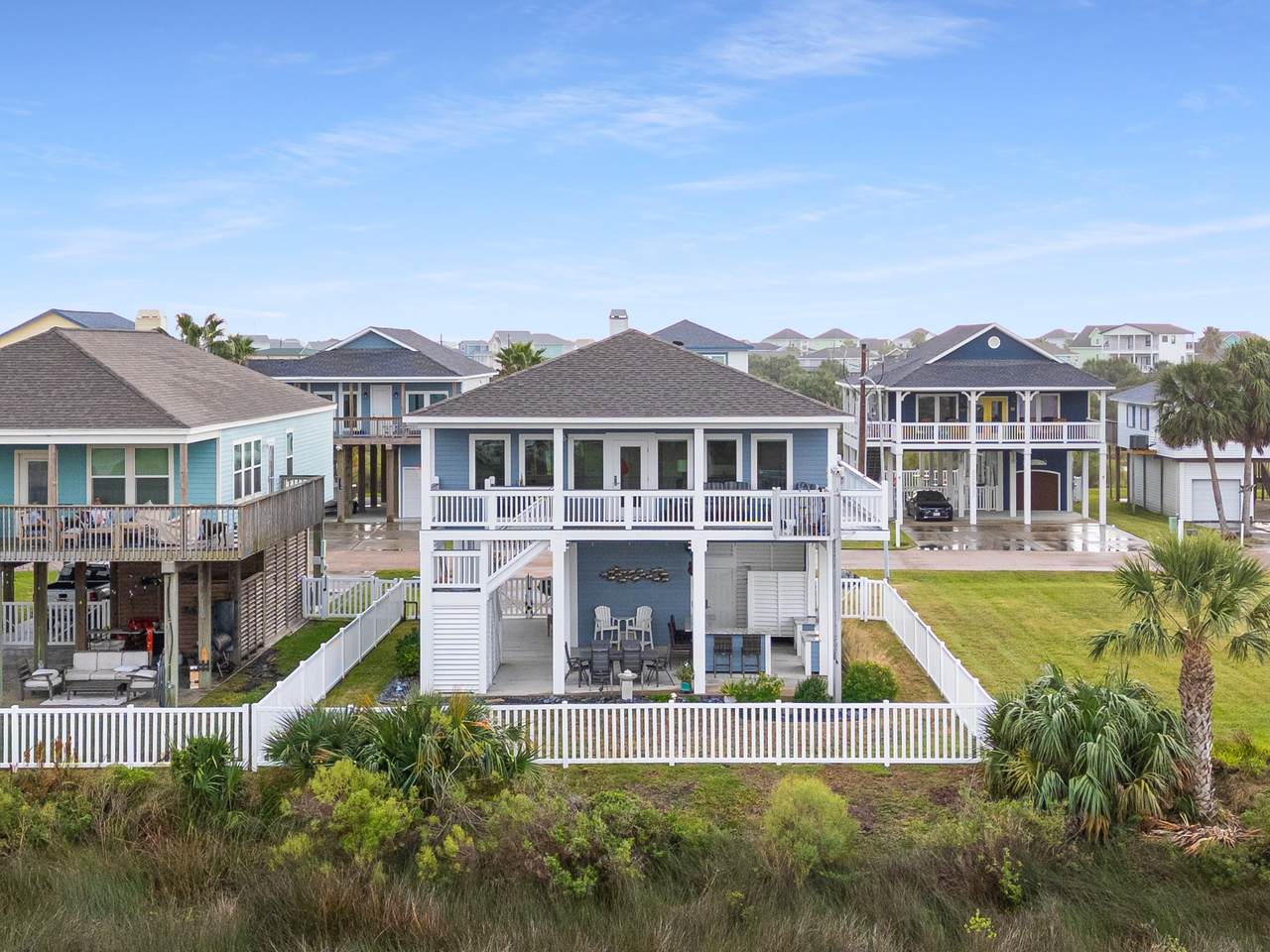 22520 Bay Point Drive - Photo 1