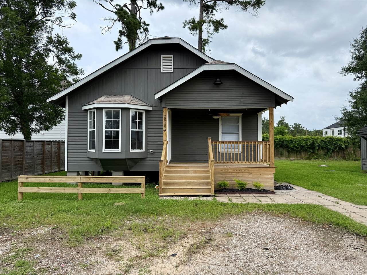 2519 Paul Quinn Street - Photo 1