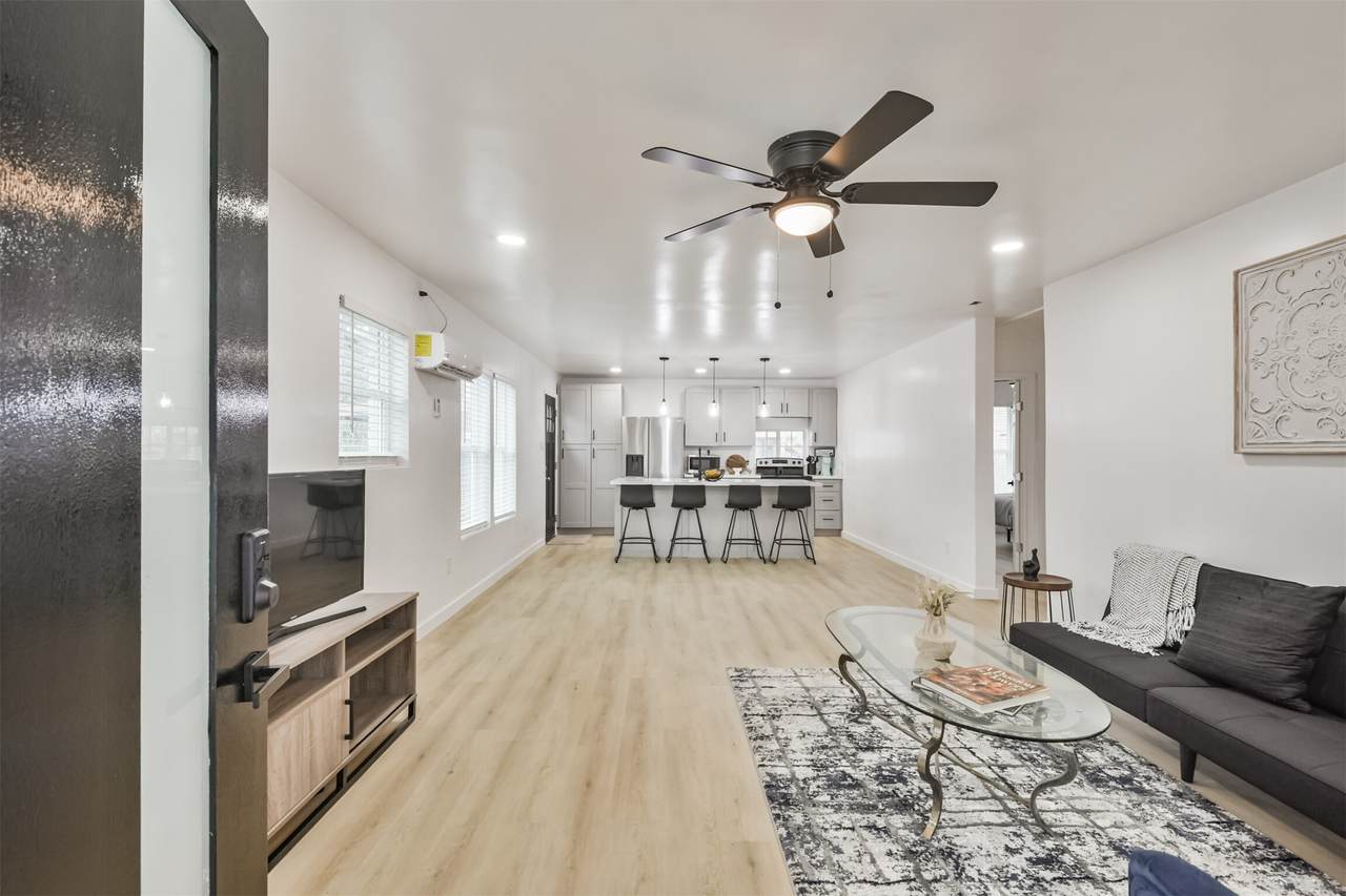 4705 A&B Pease Street - Photo 1