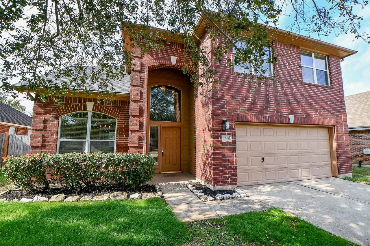 2707 Silk Tree Lane - Photo 1