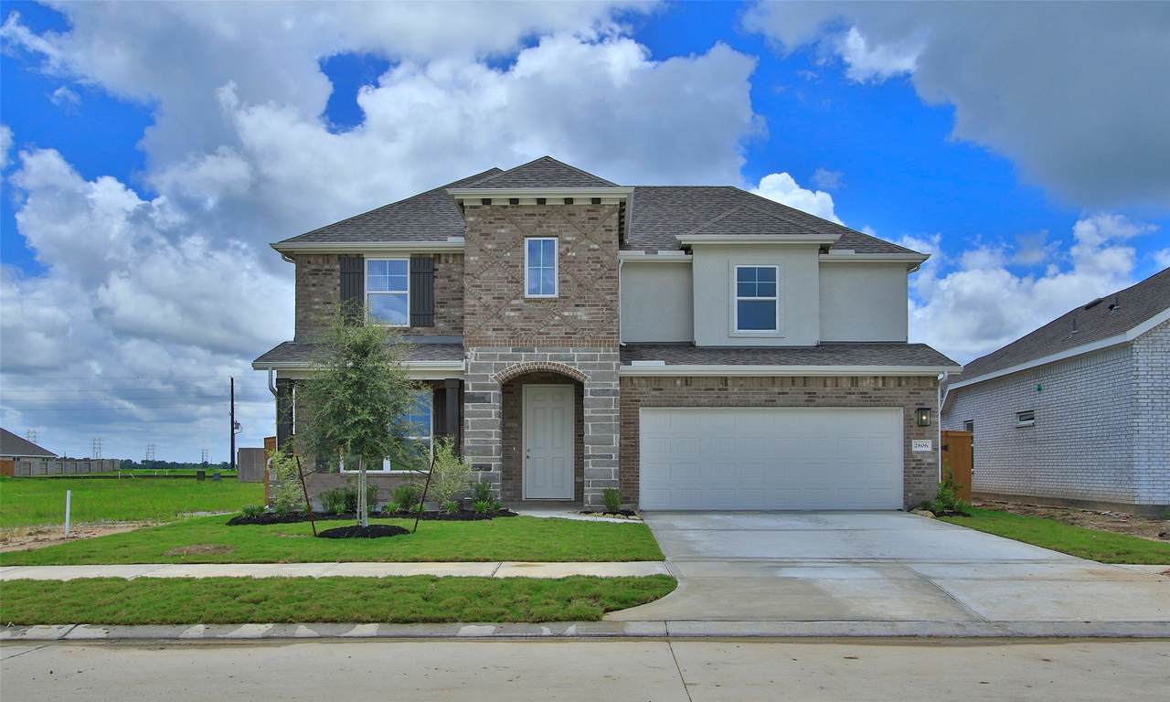 2806 Caspian Creek Lane - Photo 1