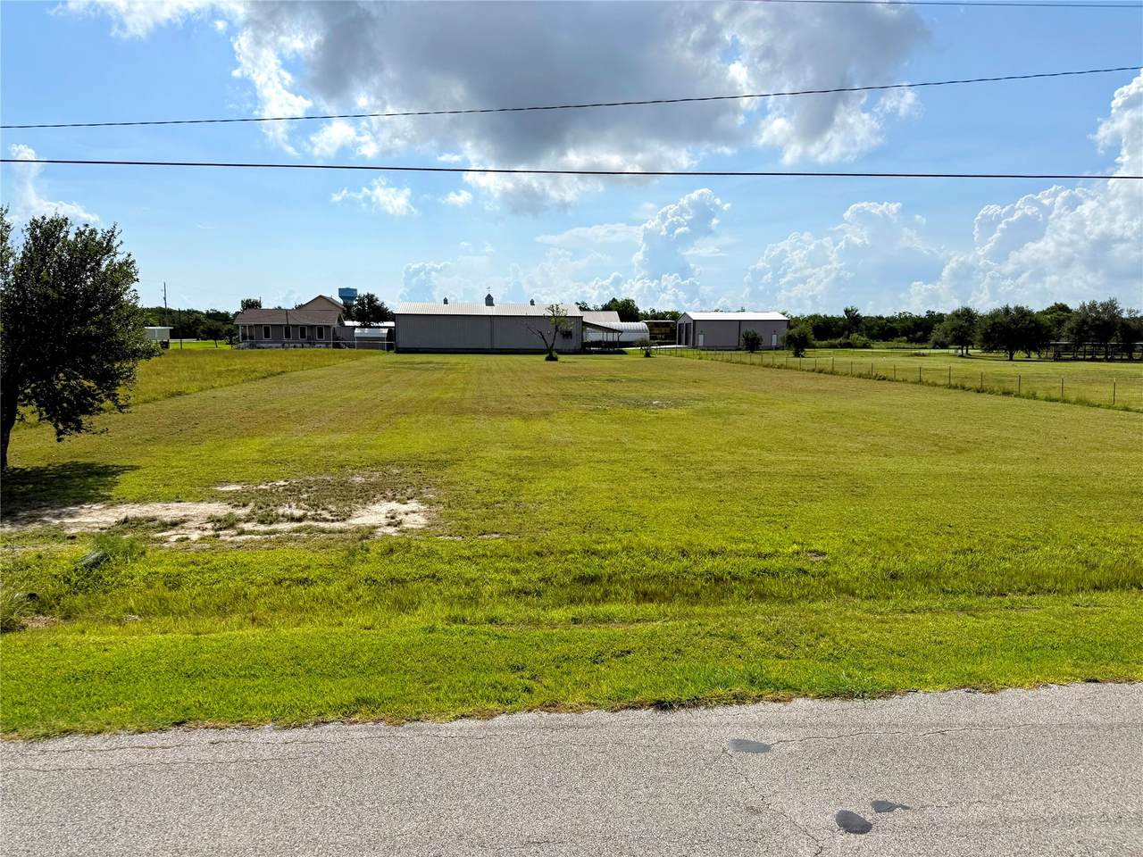 707 26th St Street - Photo 1