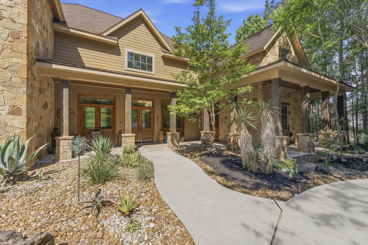 6148 Waltons Point - Photo 1
