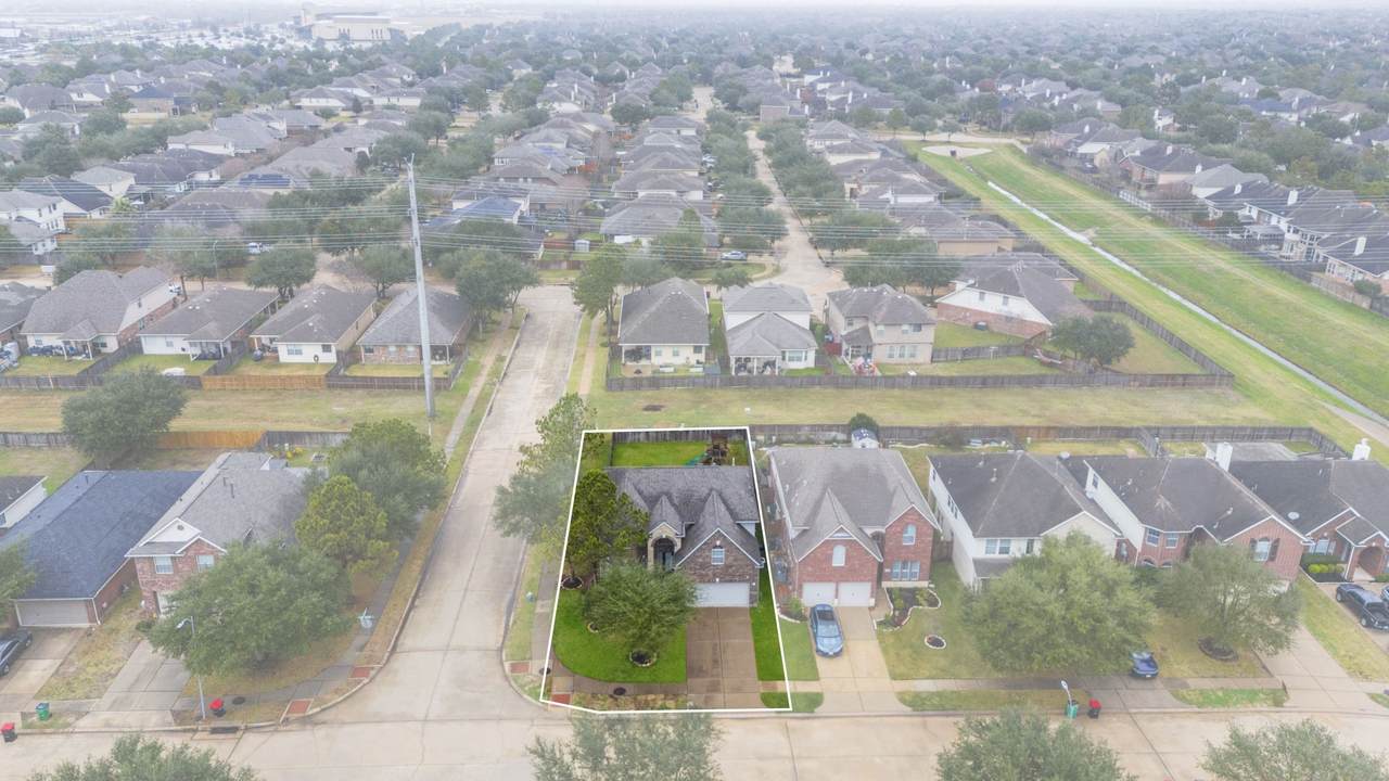 26826 Harwood Hts Drive - Photo 1