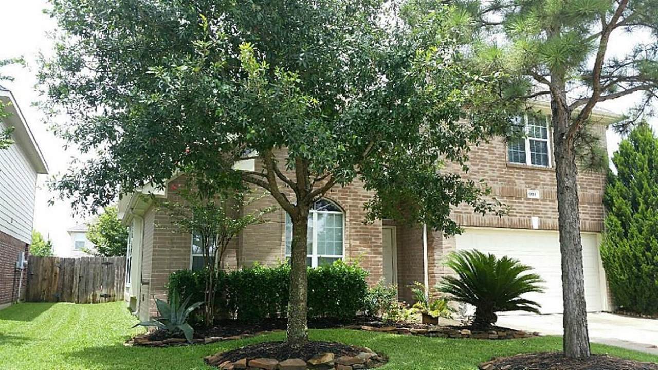 9514 Curry Landing Drive - Photo 1