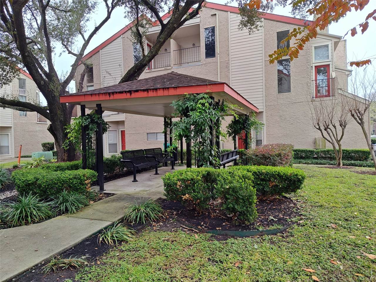 10855 Meadowglen Lane - Photo 1