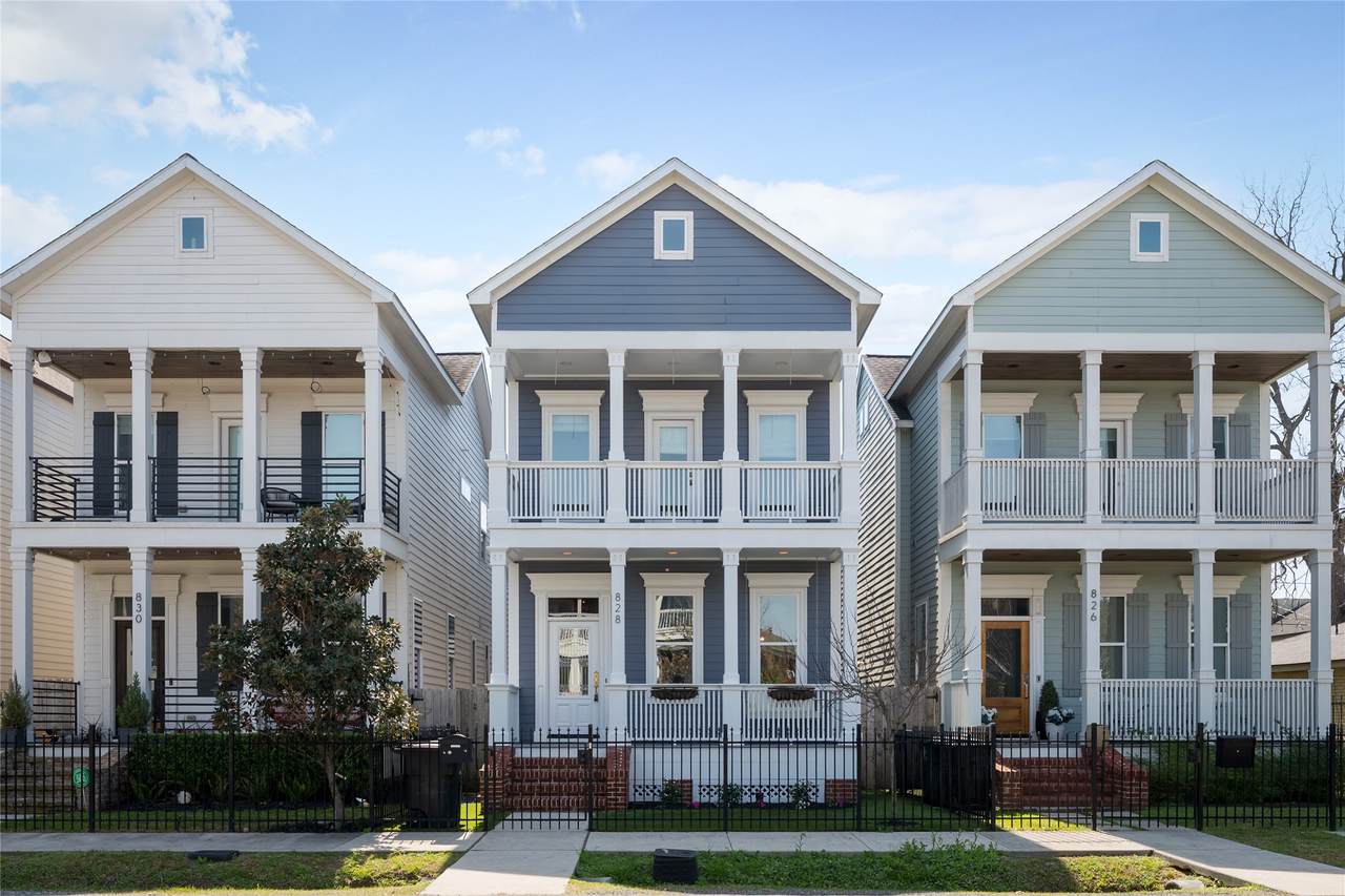 828 28th Street - Photo 1