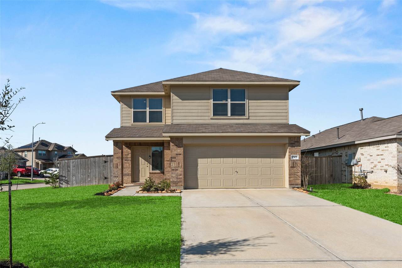 7303 Clover Chase Drive - Photo 1