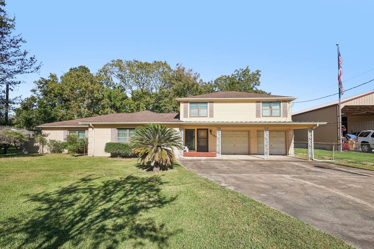 4733 Oleander Street - Photo 1