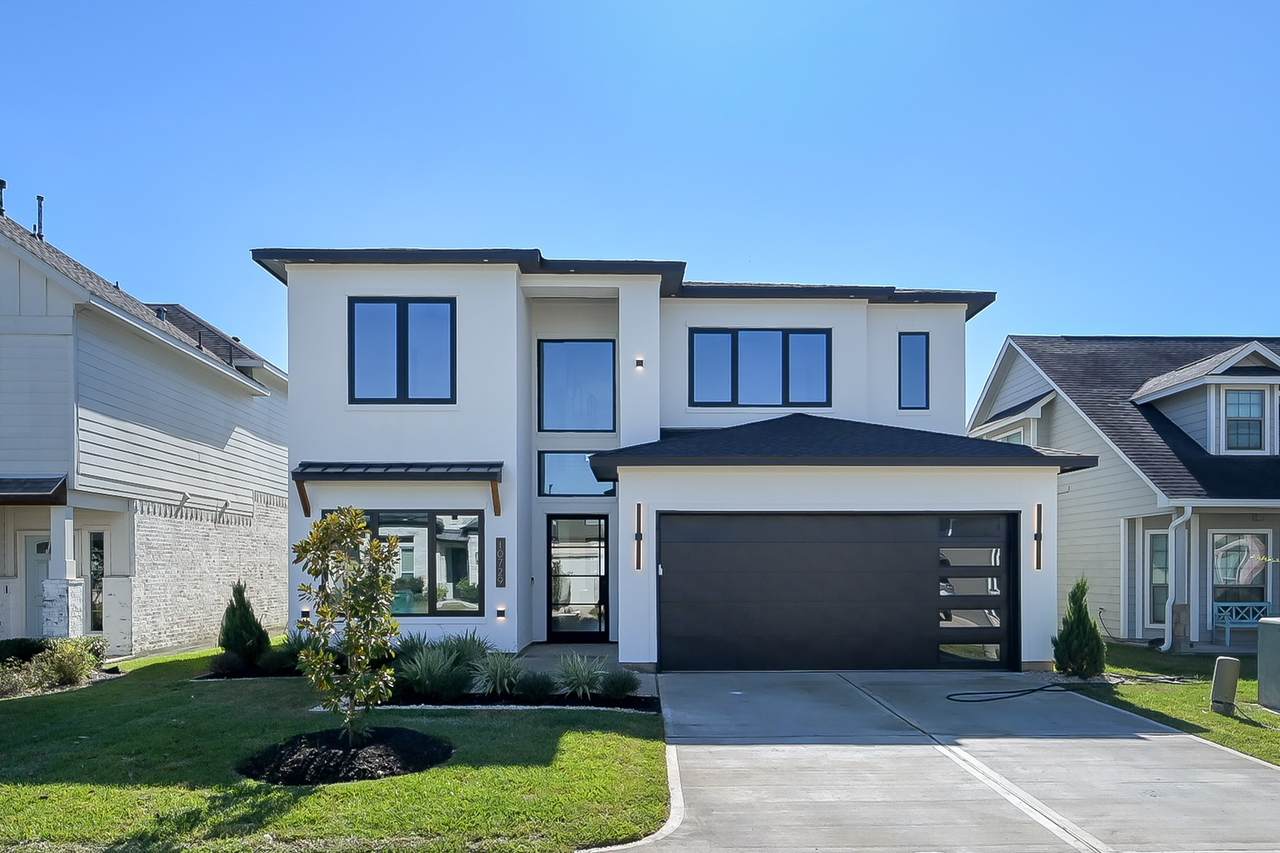 10729 Lake Mist Lane - Photo 1