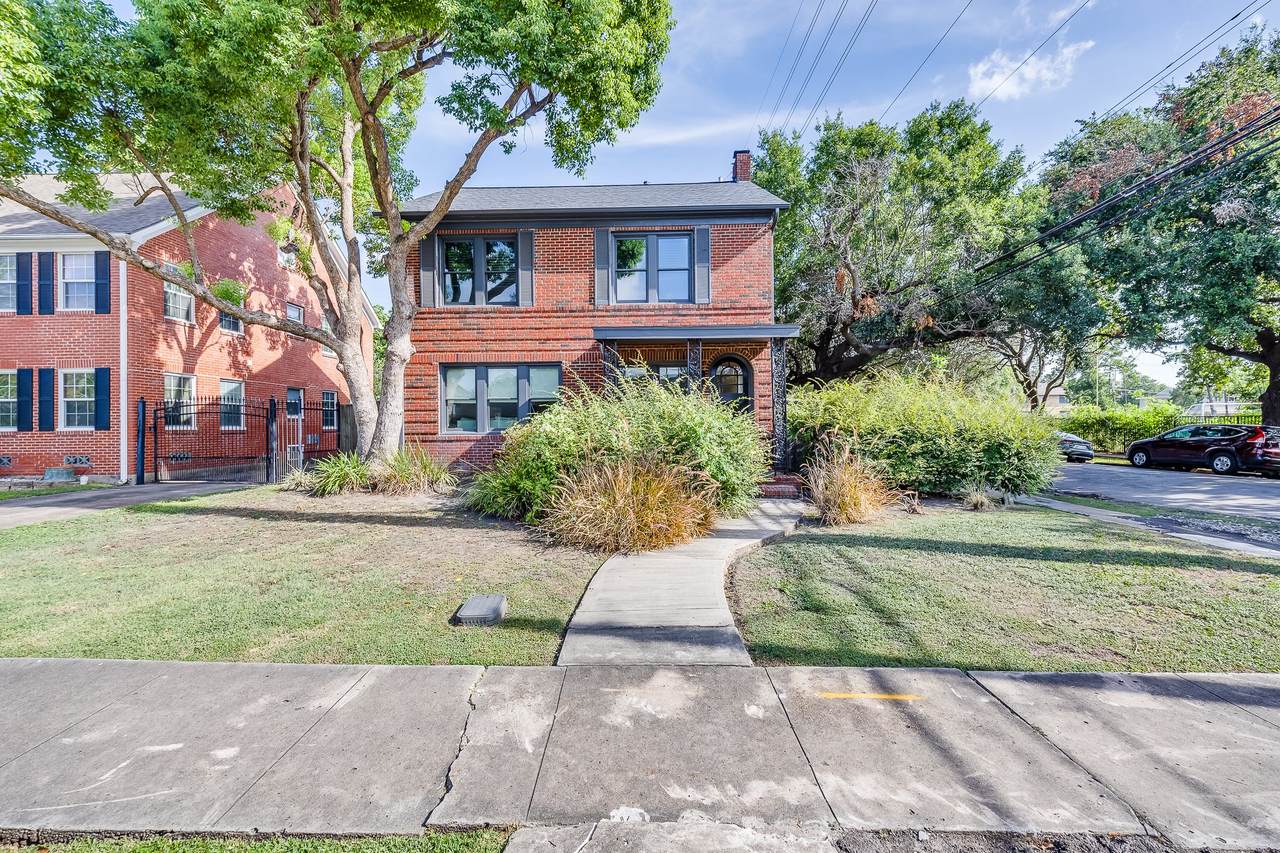 1900 Hawthorne Street - Photo 1