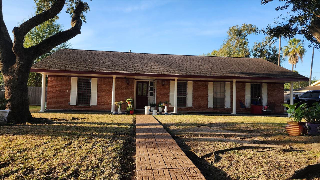 5107 French Creek Drive - Photo 1